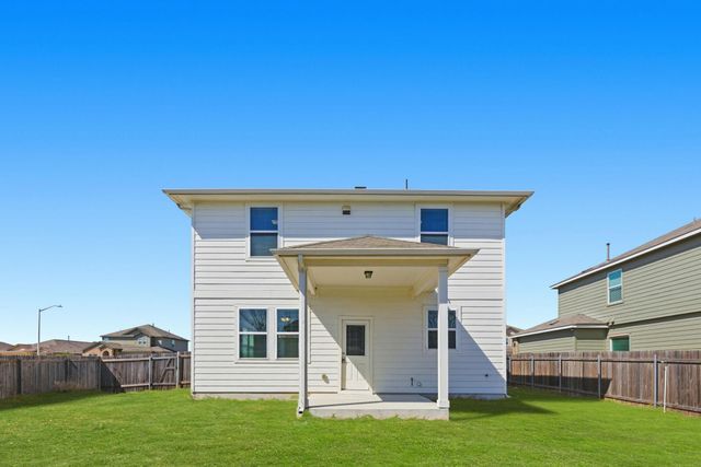 211 Silver Glen DR, Kyle, TX 78640