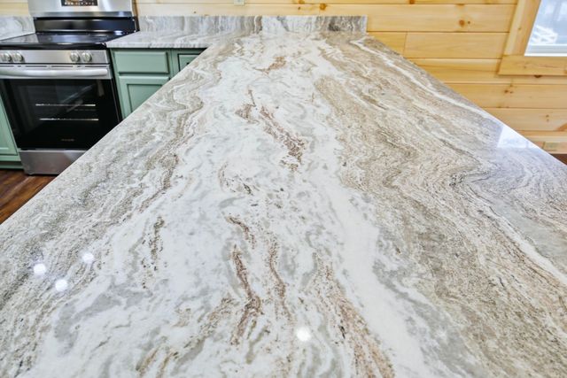 875 WILLOW LN, Mt Jackson, VA 22842