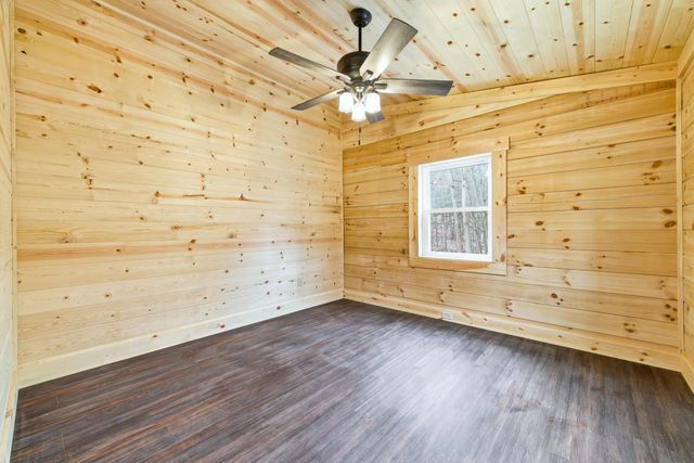 875 WILLOW LN, Mt Jackson, VA 22842