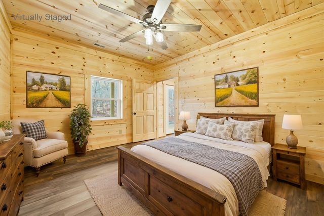 875 WILLOW LN, Mt Jackson, VA 22842