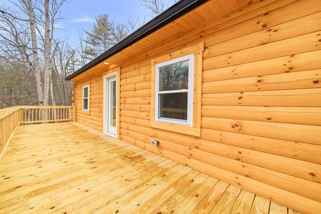 875 WILLOW LN, Mt Jackson, VA 22842