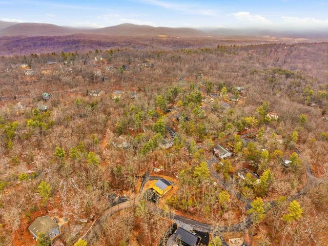 875 WILLOW LN, Mt Jackson, VA 22842