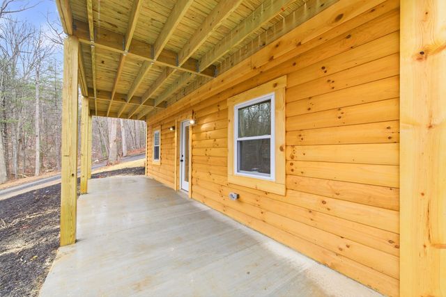 875 WILLOW LN, Mt Jackson, VA 22842