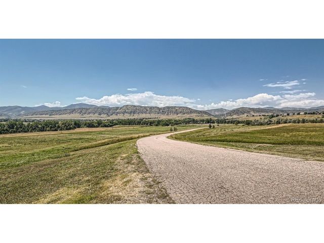 8867 Whiteclover St, Littleton, CO 80125
