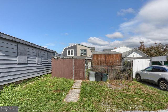 12 POPLAR ST, Richland, PA 17087