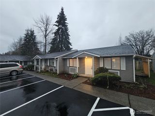 406 E Pioneer Street #C, Granite Falls, WA 98252