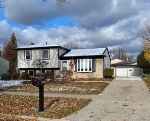 14945 Annapolis Drive, Sterling Heights, MI 48313