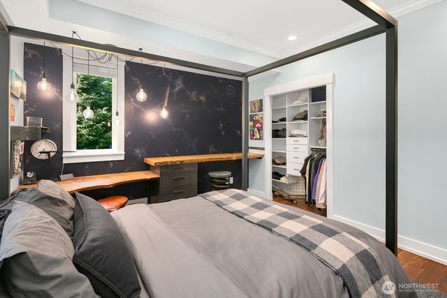 32511 SE 111th Place, Issaquah, WA 98027