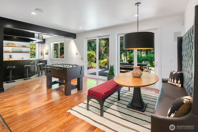 32511 SE 111th Place, Issaquah, WA 98027