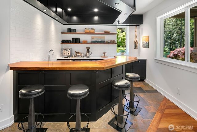 32511 SE 111th Place, Issaquah, WA 98027