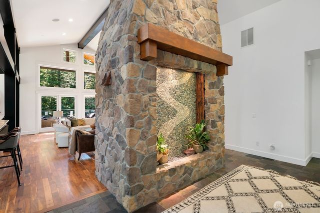 32511 SE 111th Place, Issaquah, WA 98027