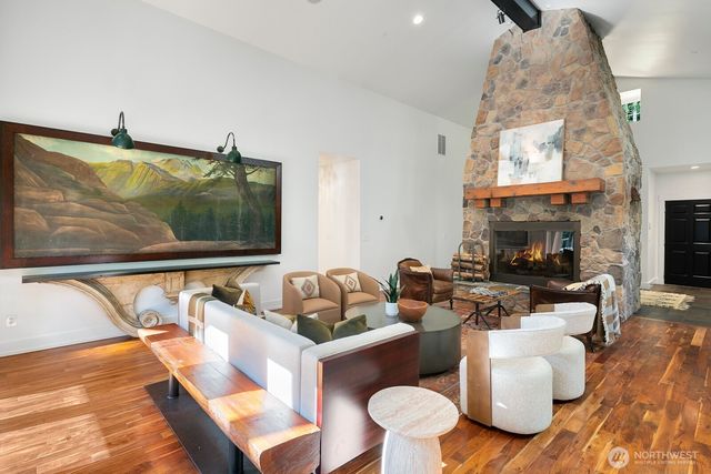 32511 SE 111th Place, Issaquah, WA 98027