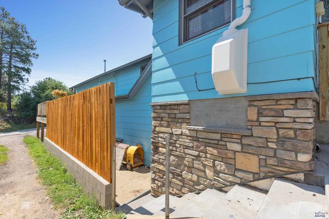 416 MATTHEW ST, Lead, SD 57754