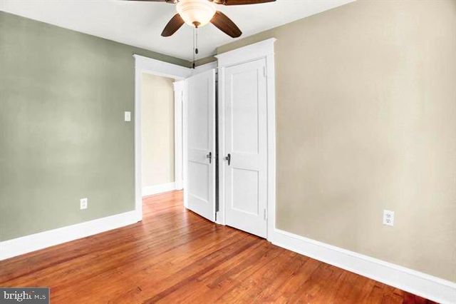 19 MAPLE RD, York, PA 17403