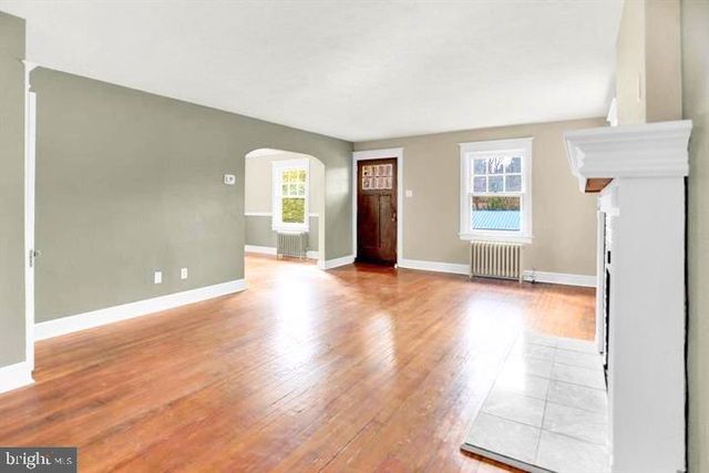 19 MAPLE RD, York, PA 17403