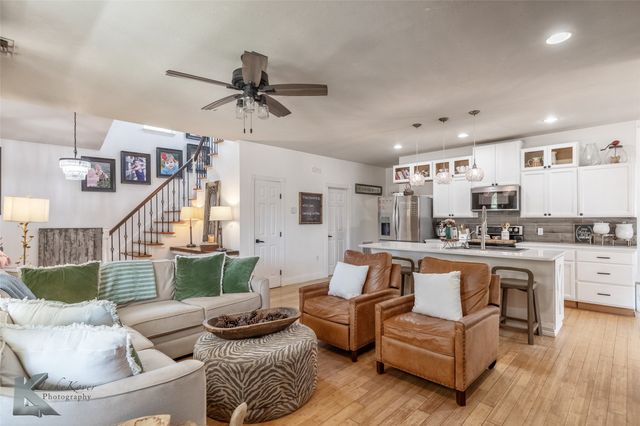 757 Maxwell Street, Buffalo Gap, TX 79508