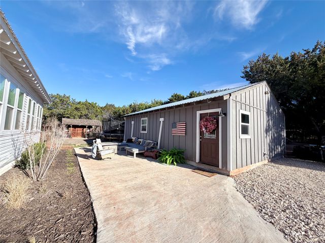 757 Maxwell Street, Buffalo Gap, TX 79508