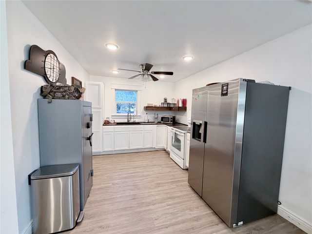 757 Maxwell Street, Buffalo Gap, TX 79508