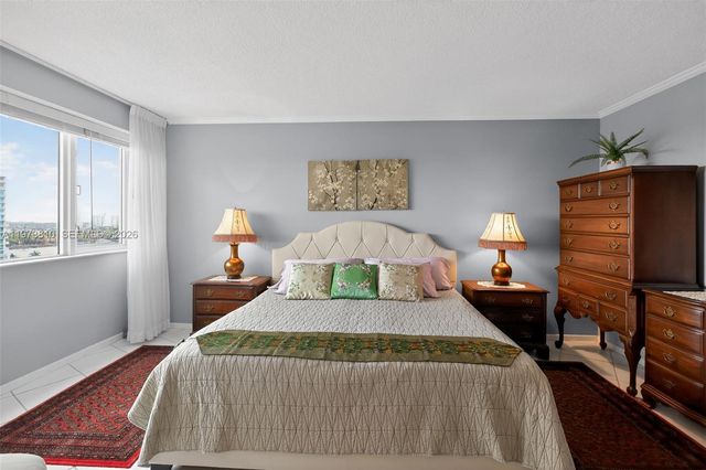 3000 Holiday Dr 1505, Fort Lauderdale, FL 33316