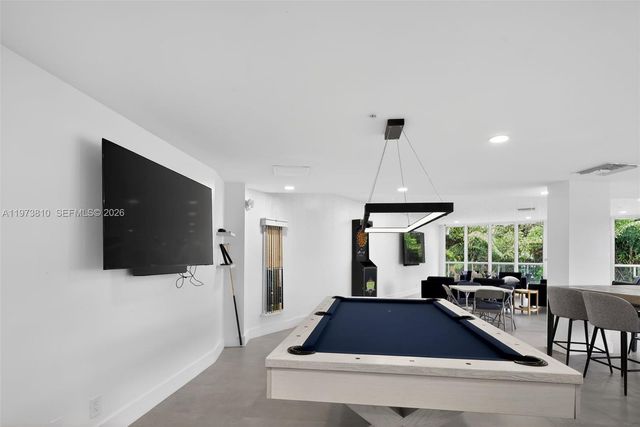 3000 Holiday Dr 1505, Fort Lauderdale, FL 33316