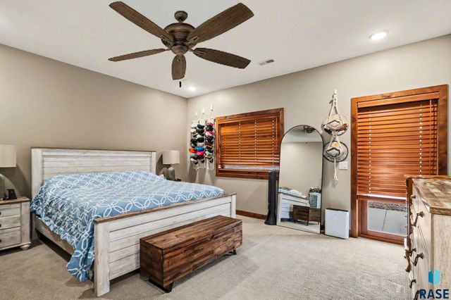 27404 470th Ave Avenue, Lennox, SD 57039