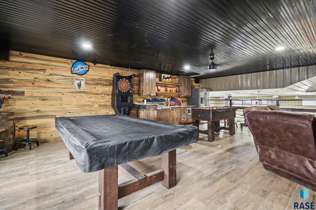 27404 470th Ave Avenue, Lennox, SD 57039