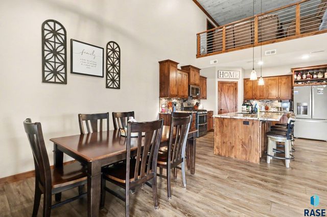 27404 470th Ave Avenue, Lennox, SD 57039