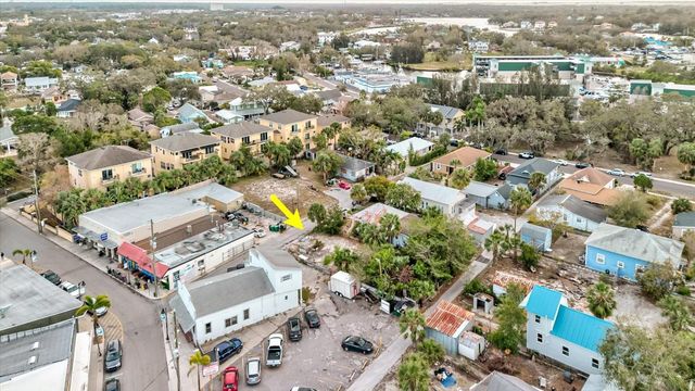 ATHENS STREET, Tarpon Springs, FL 34689