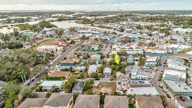 ATHENS STREET, Tarpon Springs, FL 34689