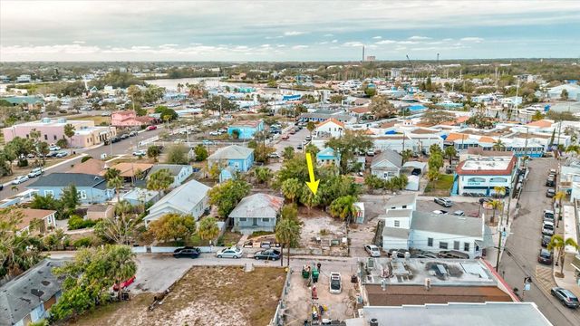 ATHENS STREET, Tarpon Springs, FL 34689