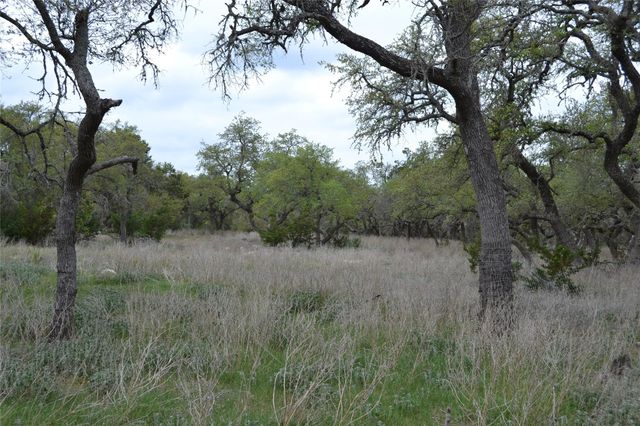 4016 McGregor LN, Dripping Springs, TX 78620