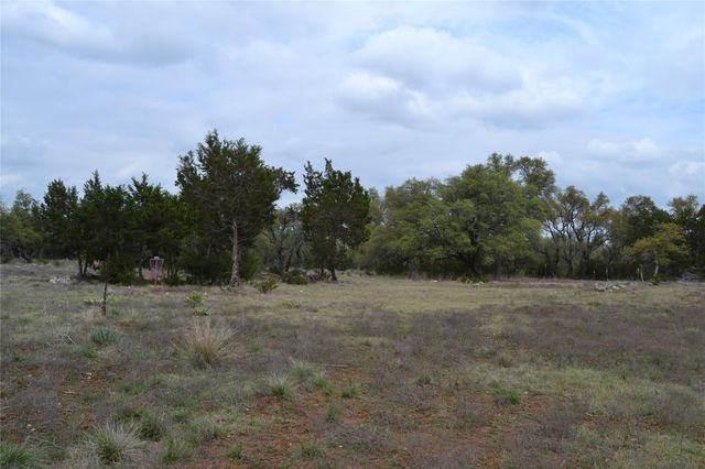 4016 McGregor LN, Dripping Springs, TX 78620