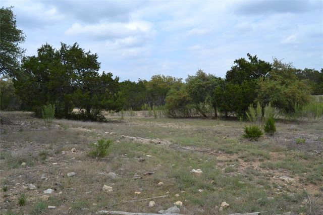 4016 McGregor LN, Dripping Springs, TX 78620