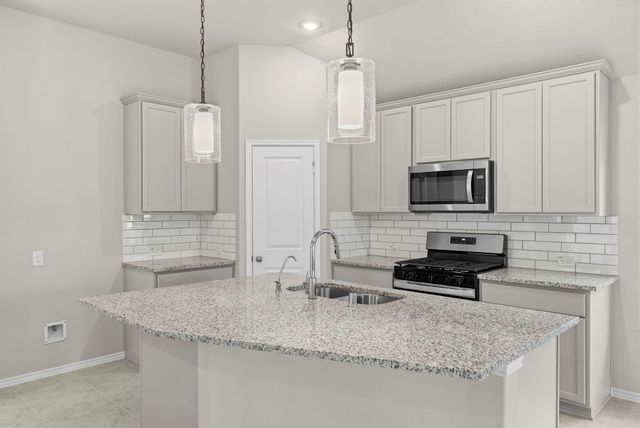 42559 Rustico Road, Magnolia, TX 77354