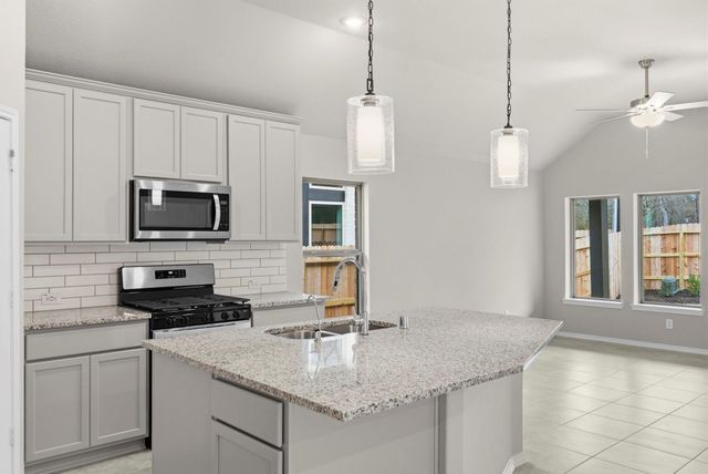 42559 Rustico Road, Magnolia, TX 77354