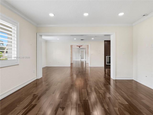 8500 SW 70th Street, Miami, FL 33143