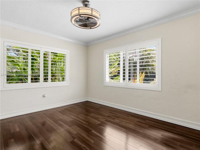 8500 SW 70th Street, Miami, FL 33143