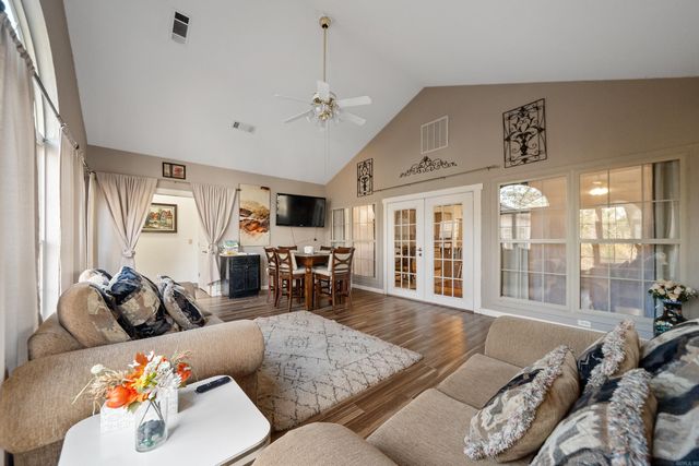 272 Promise Land Drive, Hot Springs National Park, AR 71901