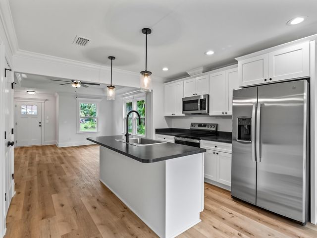 43 Sioux Trail, Crawfordville, FL 32327