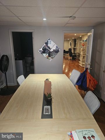 4032 W GIRARD AVE, Philadelphia, PA 19104