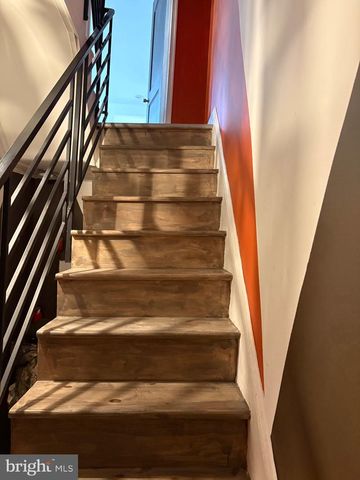 4032 W GIRARD AVE, Philadelphia, PA 19104