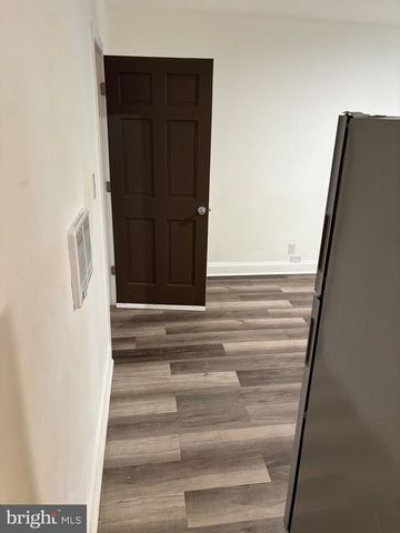 4032 W GIRARD AVE, Philadelphia, PA 19104