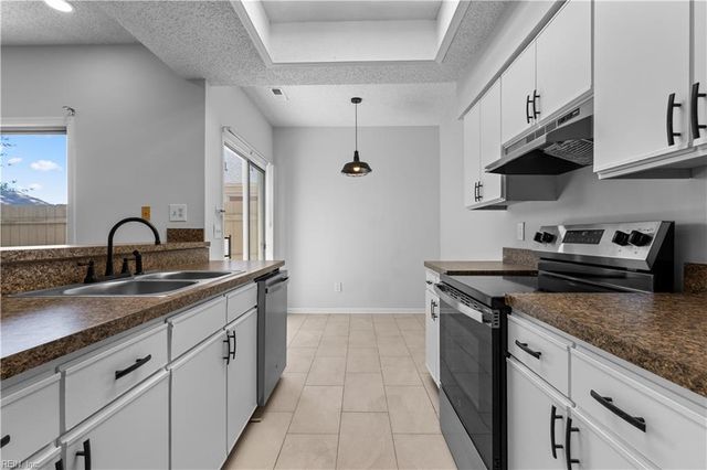 4603 Georgetown PL, Virginia Beach, VA 23455