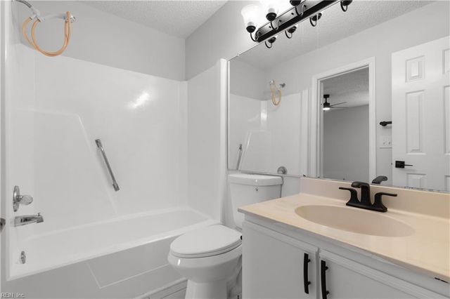 4603 Georgetown PL, Virginia Beach, VA 23455
