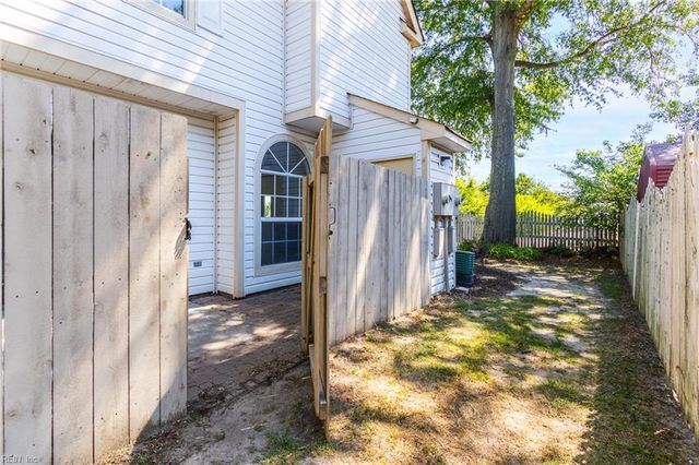 4603 Georgetown PL, Virginia Beach, VA 23455