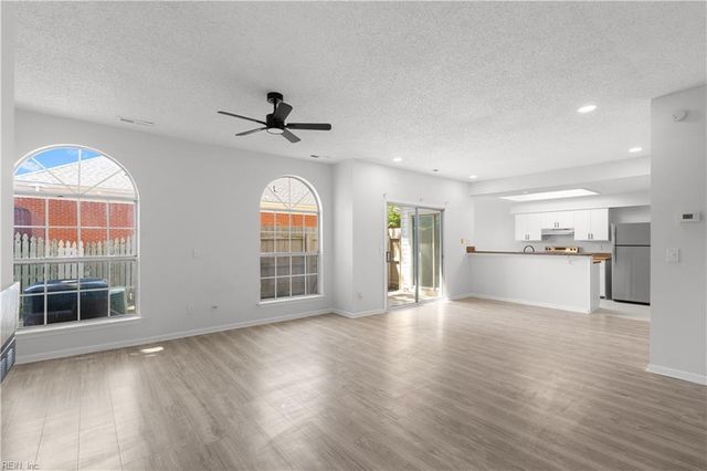 4603 Georgetown PL, Virginia Beach, VA 23455