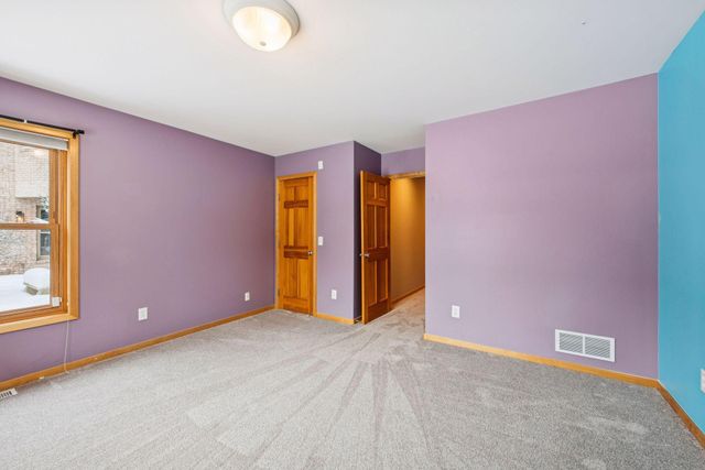 4902 Woodhurst Lane, Minnetonka, MN 55345