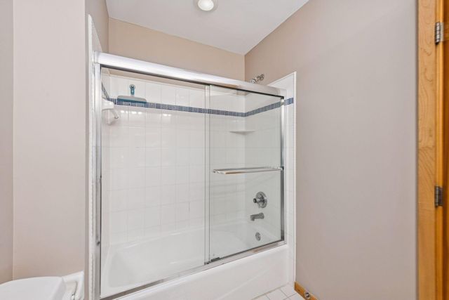 4902 Woodhurst Lane, Minnetonka, MN 55345