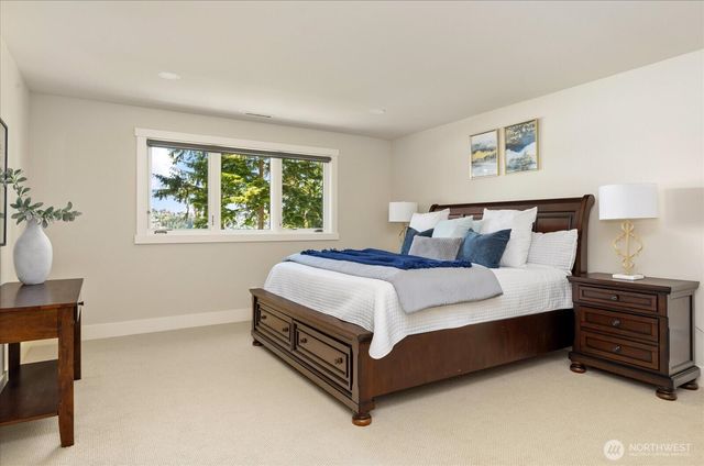 5320 East Harbor Road, Freeland, WA 98249