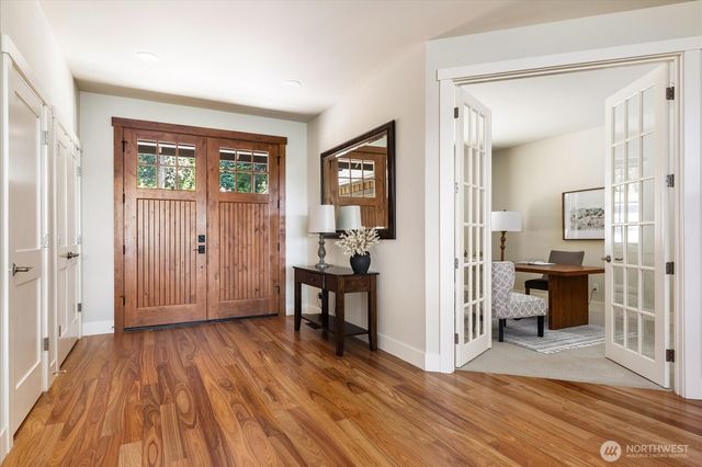 5320 East Harbor Road, Freeland, WA 98249